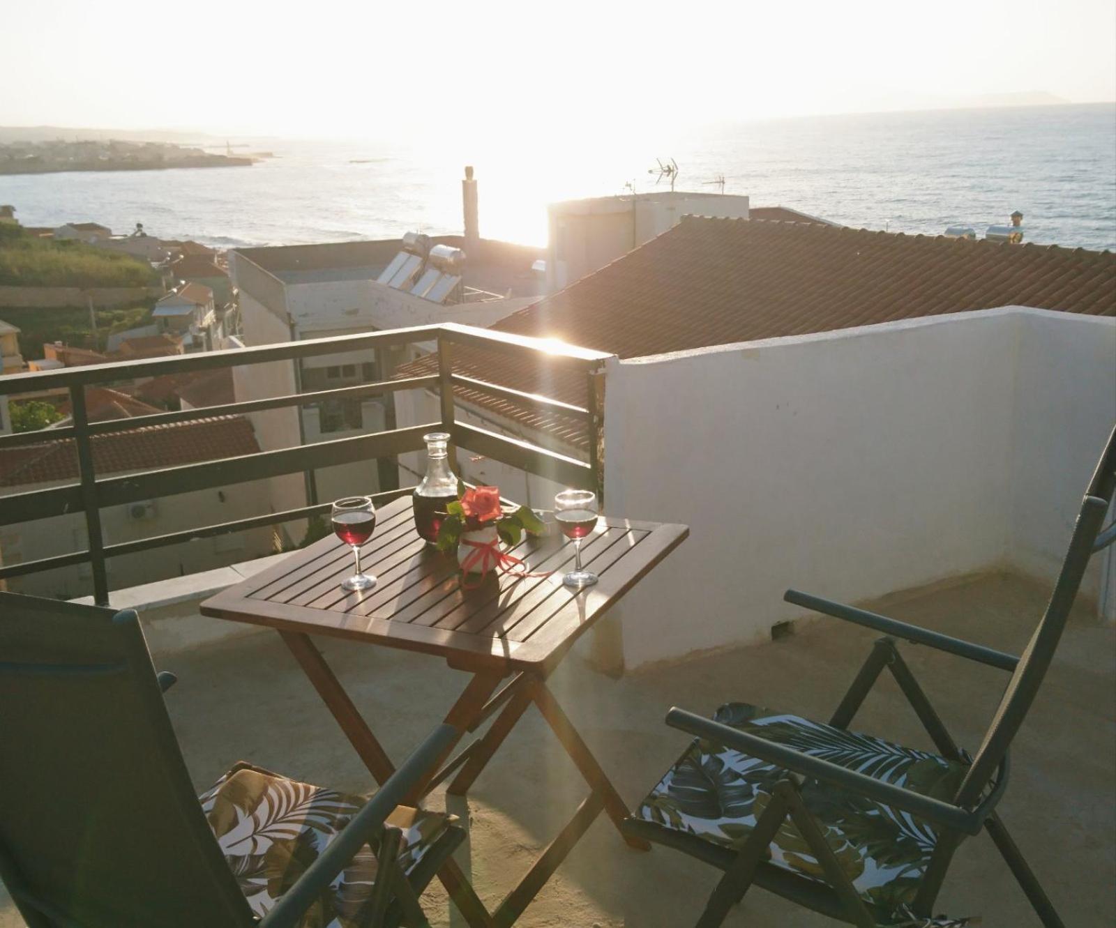 Sunny Family Apartment In Chania Close To The Sea Екстериор снимка